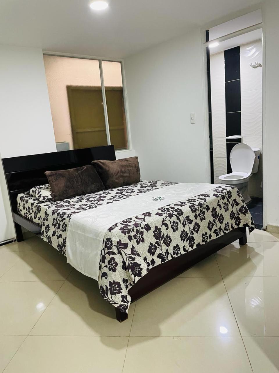 Hotel Colonial El Bosque Dorado Тунха Экстерьер фото