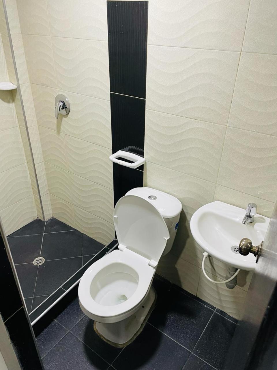 Hotel Colonial El Bosque Dorado Тунха Экстерьер фото